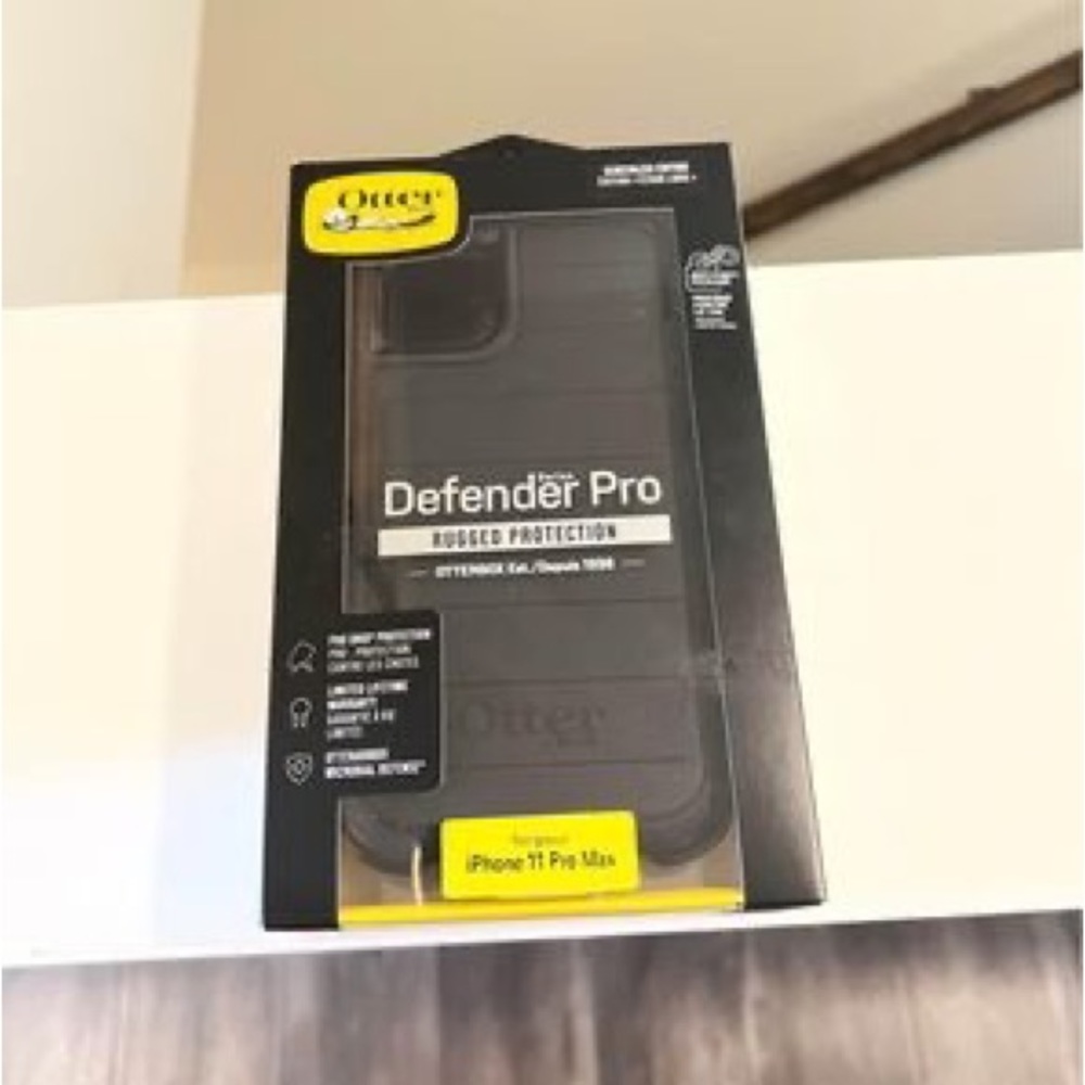 Otter box defender pro for iPhone 11 Pro Max